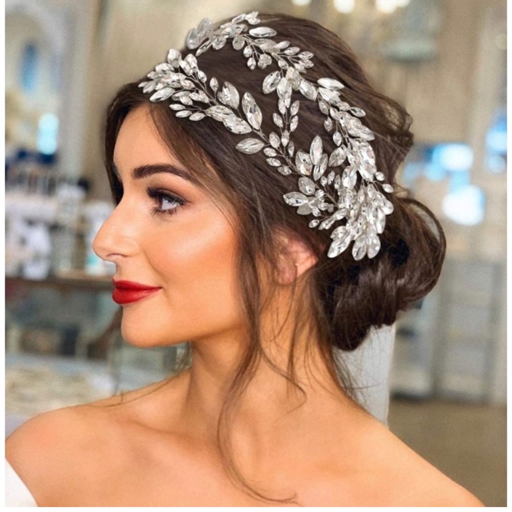 🎉HP🎉 Rhinestone wedding headband